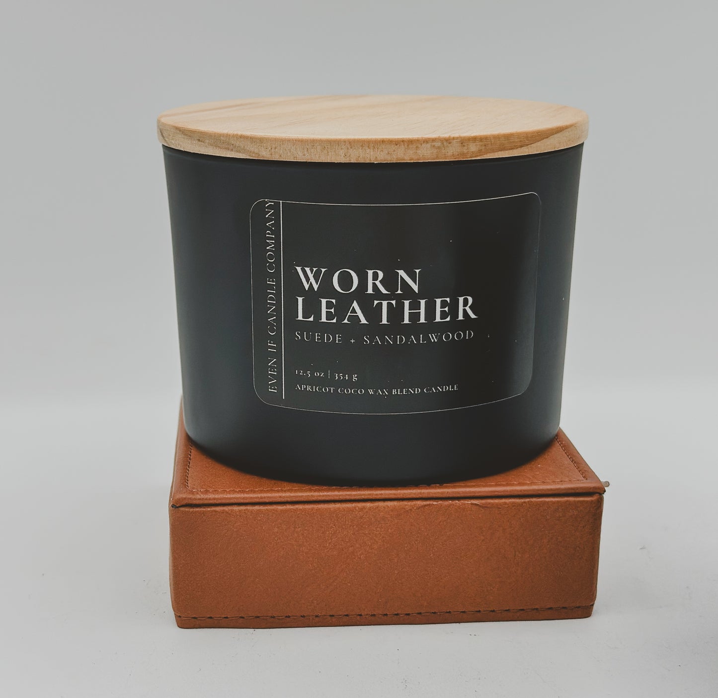 Worn Leather 10 oz, 12.5 oz Matte Black Candle